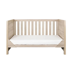Tutti Bambini Modena 2-Piece Nursery Furniture Set – Oak