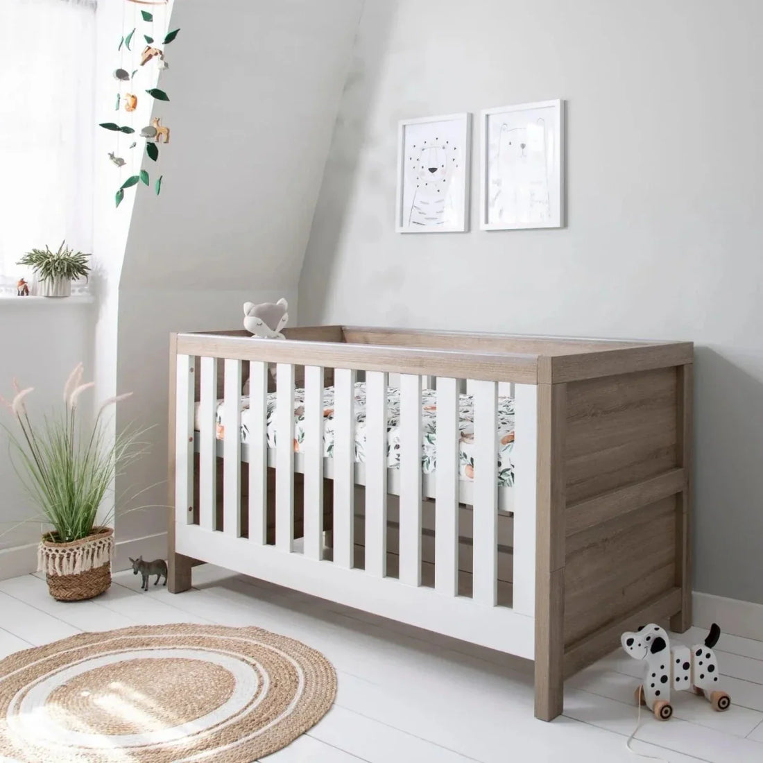 Tutti Bambini Modena 3-in-1 Cot Bed - White/Oak