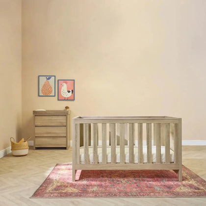 Tutti Bambini Modena 2-Piece Nursery Furniture Set – Oak