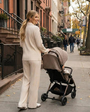 Avio Lightweight Compact Stroller image 10