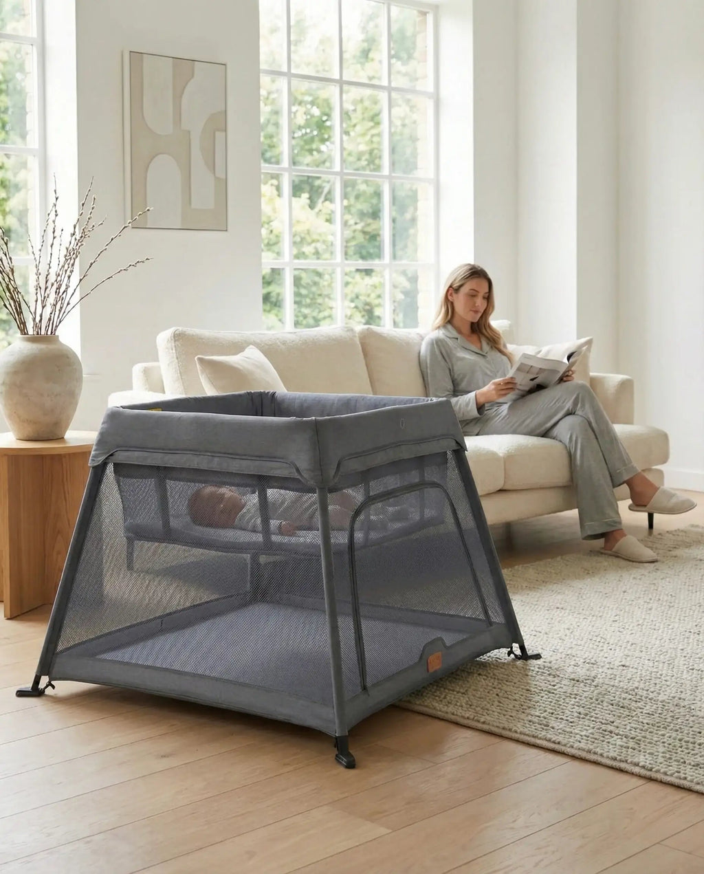 Airpod 3 Travel Cot Includes Newborn Insert - Light Grey
