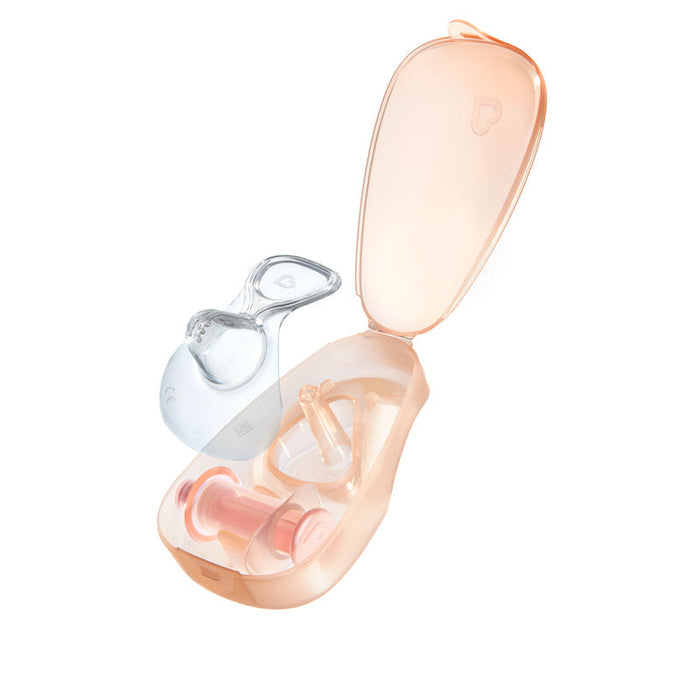 Munchkin Flow nipple shield kit with open case and clear protective shield
