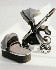 Nebula Pushchair Bundle - 5 Piece Set - Paris Signature image 4