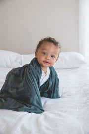 Copper Pearl Knitted Swaddle Blanket Hunter image 3