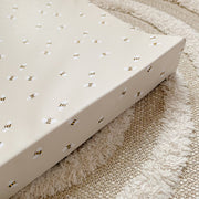Anti-Roll Wedge Changing Mat - Bee Print image 3