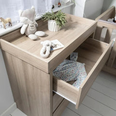 Tutti Bambini Modena 2-Piece Nursery Furniture Set – Oak